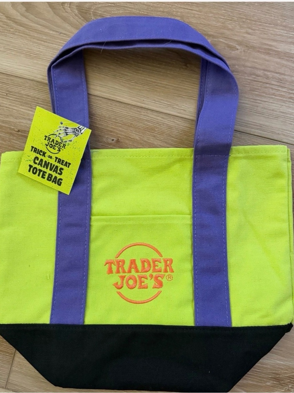 Trader Joe’s 2026 Halloween Mini Totes NWT